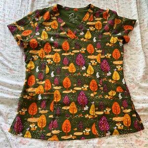 Size small women’s scrub top Maevn fall themed